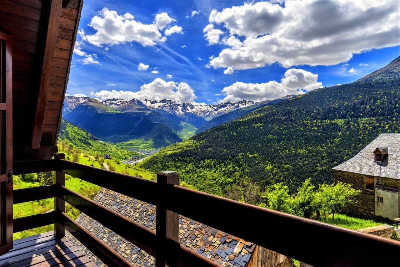 Apartamentos Aran Montcorbau Exteriér fotografie