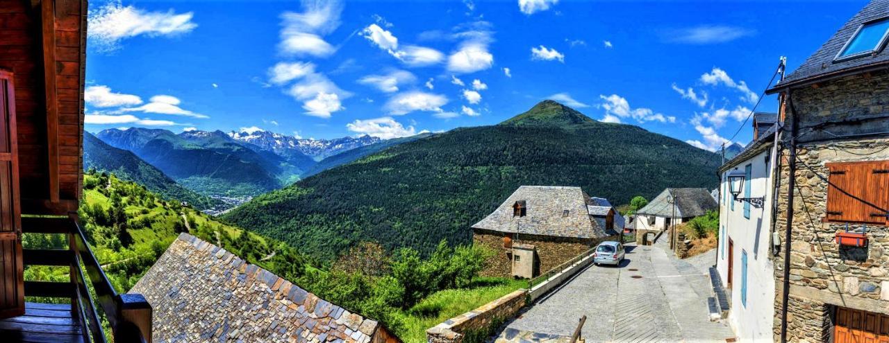Apartamentos Aran Montcorbau Exteriér fotografie