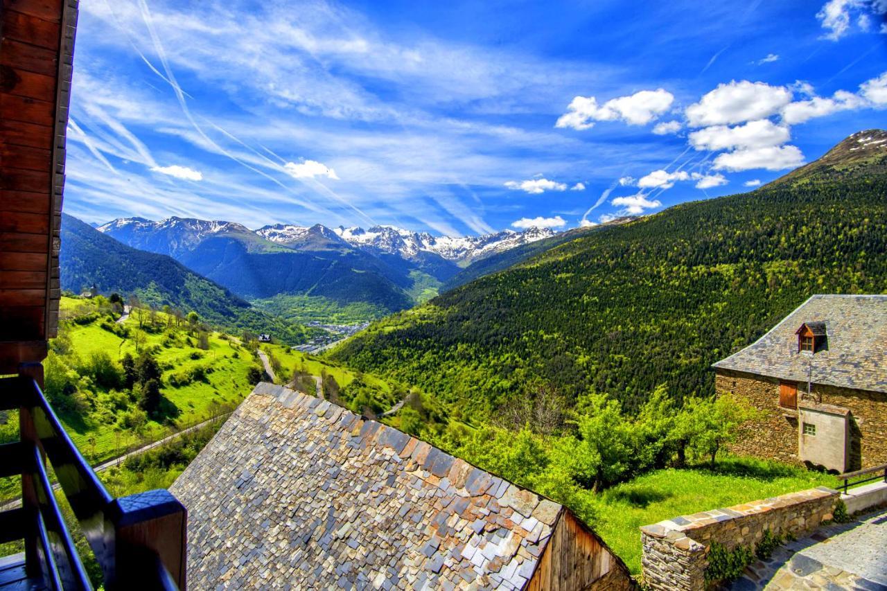 Apartamentos Aran Montcorbau Exteriér fotografie