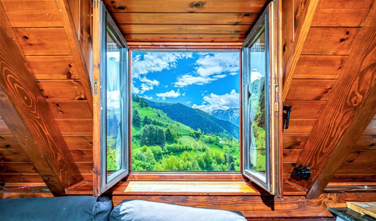 Apartamentos Aran Montcorbau Exteriér fotografie
