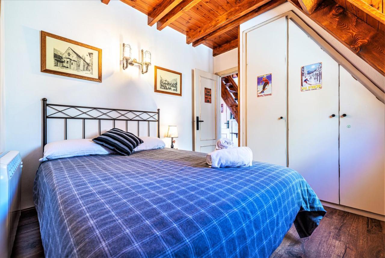 Apartamentos Aran Montcorbau Exteriér fotografie