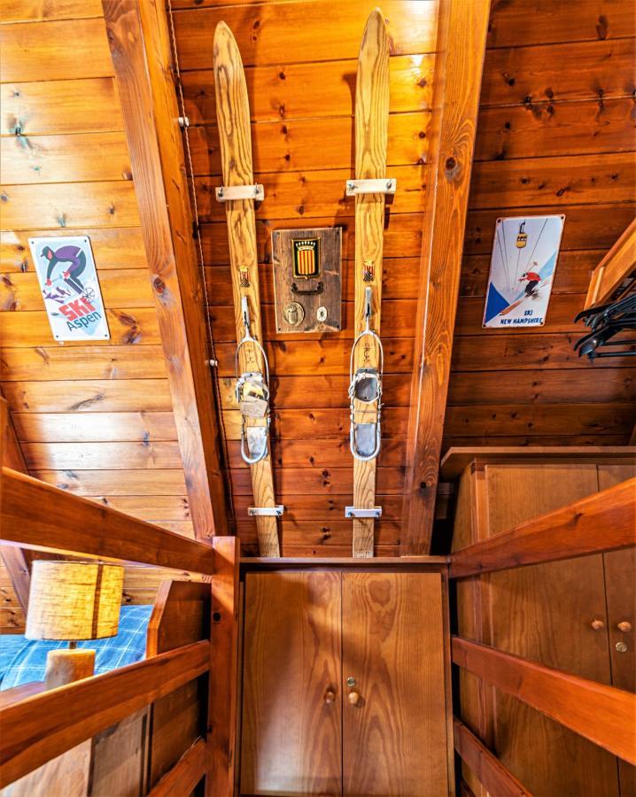 Apartamentos Aran Montcorbau Exteriér fotografie